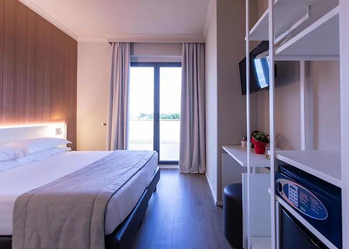 Garner Aurelia By Ihg Roma