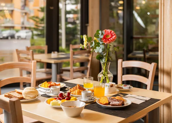 Garner Aurelia By Ihg Otel 4*
