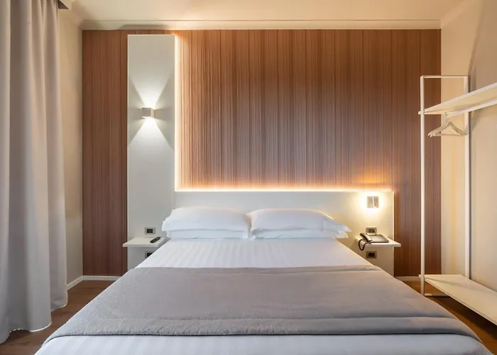 Garner Aurelia By Ihg Hotel