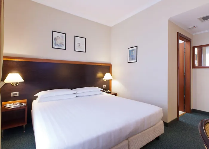 Garner Aurelia By Ihg Otel 4*