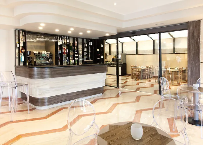 Otel Garner Aurelia By Ihg 4*