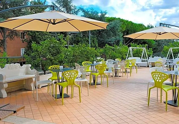 Otel Garner Aurelia By Ihg