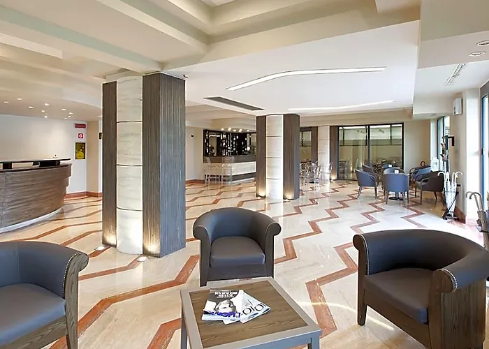 Garner Aurelia By Ihg 4*